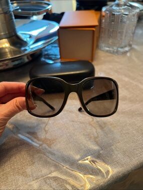 Versace brown and orange no scratches  Gradient Oversize Square Sunglasses.